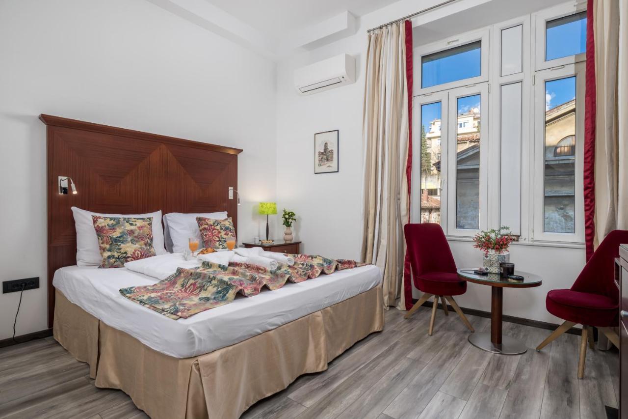 Continentale Appartement Rijeka Buitenkant foto