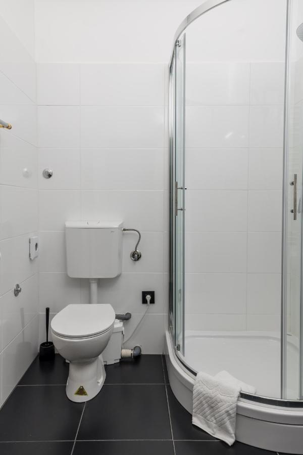 Continentale Appartement Rijeka Buitenkant foto