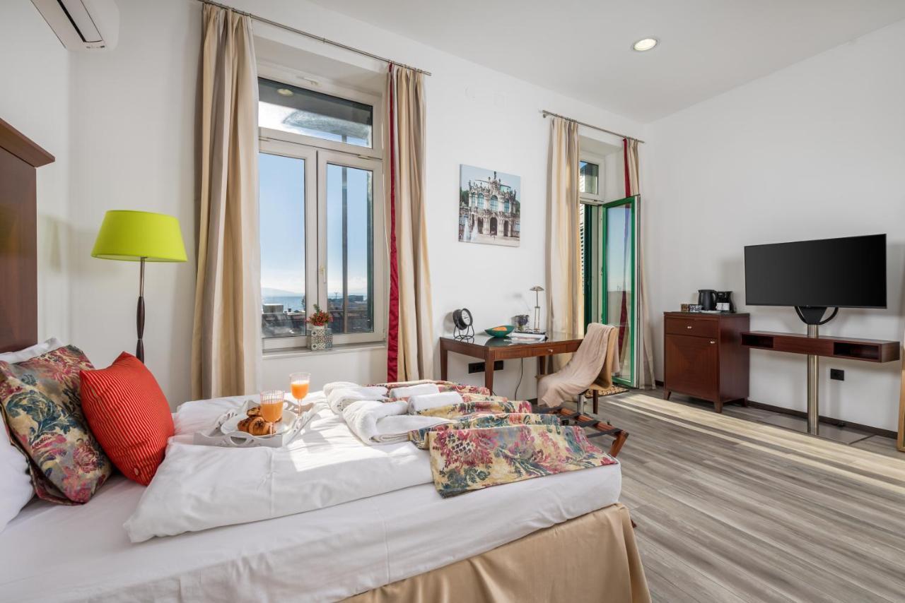 Continentale Appartement Rijeka Buitenkant foto